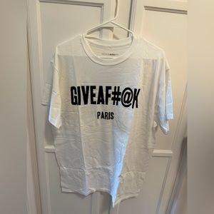 Brand new Fashion Nova graphic Tee, size Large